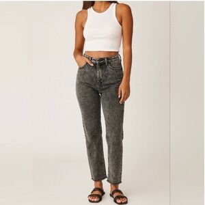 Kendall + Kylie The Icon High Rise Straight Jeans Womens 5/27 Grey Acid Wash Raw